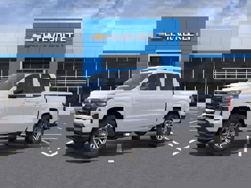 New 2026 Chevrolet Colorado LT image 2