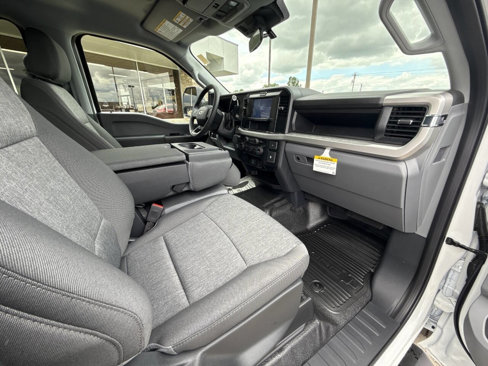 New 2025 Ford F250 XL w/ FX4 Off-Road Package image 13