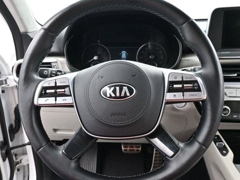 Used 2021 Kia Telluride SX w/ SX Prestige Package image 19