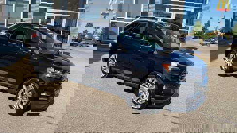 Certified 2022 Ford Edge Titanium w/ Equipment Group 301A image 3