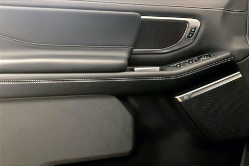 New 2025 Ford Expedition Platinum w/ Stealth Performance Package image 22