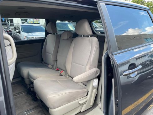 Used 2016 Kia Sedona LX w/ LX Convenience Package image 47