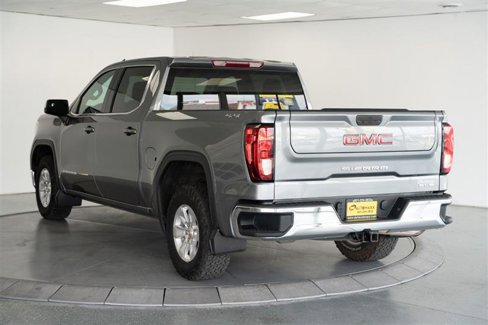 Used 2022 GMC Sierra 1500 SLE image 5