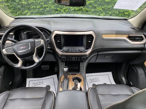 Used 2019 GMC Acadia Denali w/ Technology Package image 10