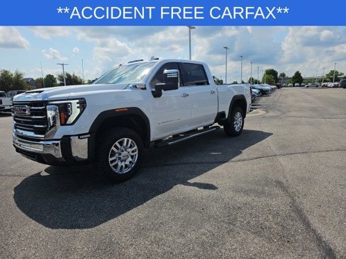 Used 2024 GMC Sierra 3500 SLT w/ SLT Premium Package image 10
