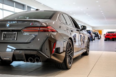 New 2026 BMW M5 w/ Carbon Package image 5
