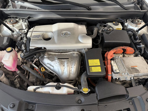 Used 2014 Lexus ES 300h image 59