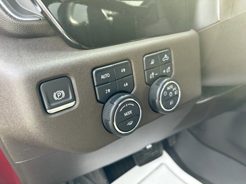 Used 2024 Chevrolet Silverado 1500 LTZ w/ LTZ Premium Package image 37
