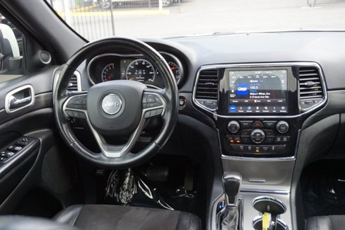 Used 2020 Jeep Grand Cherokee Altitude image 40