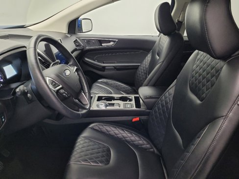 Used 2024 Ford Edge Titanium image 17