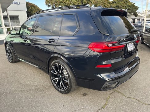 Used 2022 BMW X7 xDrive40i w/ M Sport Package image 6