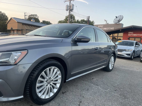 Used 2017 Volkswagen Passat 1.8T SE image 9