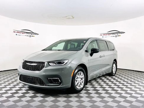New 2025 Chrysler Pacifica Select image 4