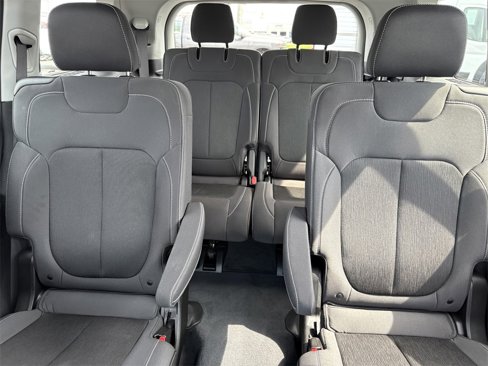 Used 2023 Jeep Grand Cherokee L Laredo w/ Luxury Tech Group I image 26