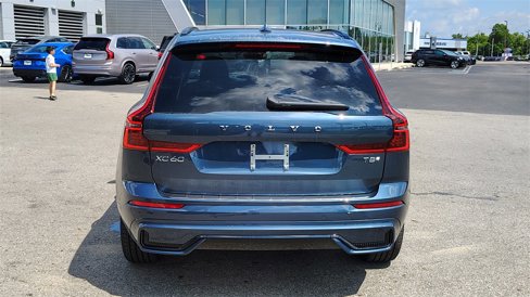 New 2026 Volvo XC60 T8 Plus w/ Protection Package Premier image 38