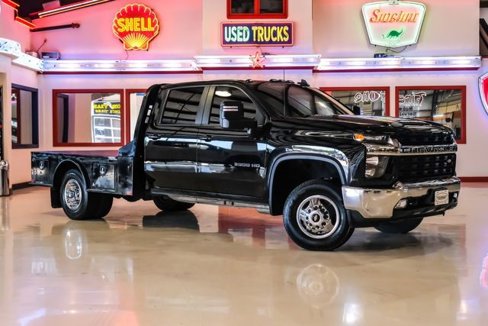 Used 2023 Chevrolet Silverado 3500 LT image 1