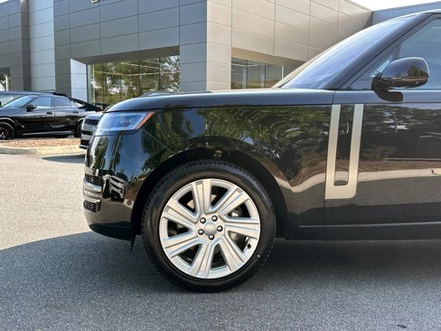 Used 2023 Land Rover Range Rover SE image 10