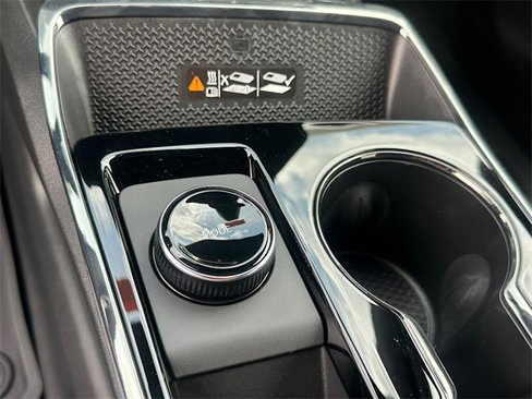 New 2026 Chevrolet Equinox RS w/ LPO, Floor Liner Package image 20