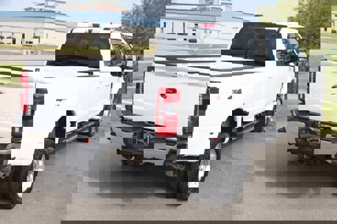 Used 2025 Ford F450 Lariat image 63
