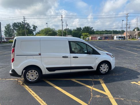 Used 2020 Ford Transit Connect XLT image 6