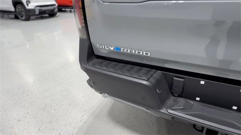 New 2026 Chevrolet Silverado EV LT image 6