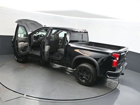 New 2026 Chevrolet Silverado 1500 ZR2 image 48