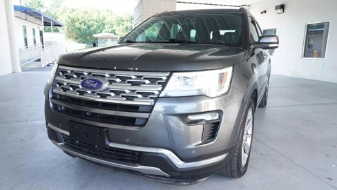 Used 2018 Ford Explorer Limited image 3