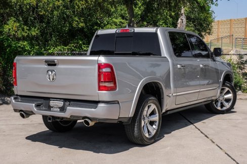 Used 2022 RAM 1500 Limited w/ Body Color Bumper Group image 15