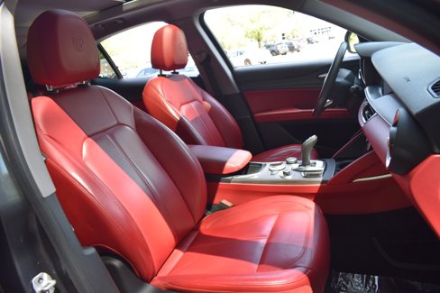 Used 2020 Alfa Romeo Stelvio Ti w/ Active Blind Spot Package image 30