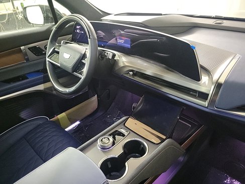 New 2026 Cadillac Vistiq Premium Luxury image 23