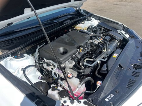 Used 2022 Toyota Camry SE image 32