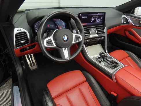 Certified 2025 BMW 840i xDrive Convertible w/ M Sport Professional Package image 17