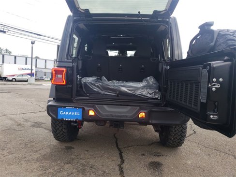 New 2025 Jeep Wrangler Willys image 36
