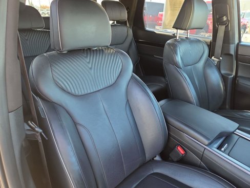 Used 2023 Hyundai Palisade Calligraphy image 31