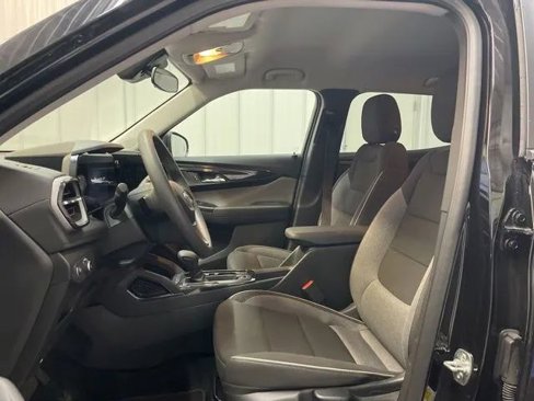 Used 2025 Chevrolet TrailBlazer LT image 10