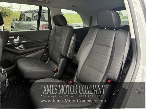 New 2026 Mercedes-Benz GLS 450 4MATIC image 21
