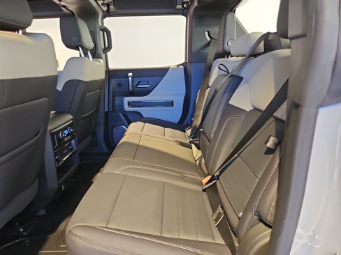 New 2026 GMC Hummer EV 4x4 Crew Cab image 9