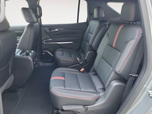 New 2026 Chevrolet Traverse RS image 21