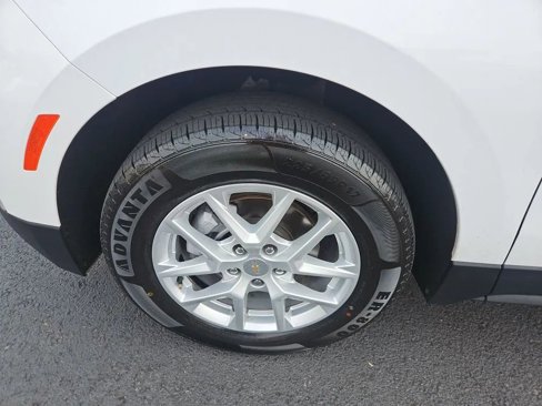 Used 2024 Chevrolet Equinox LT image 22