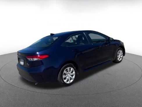 Used 2025 Toyota Corolla LE image 14