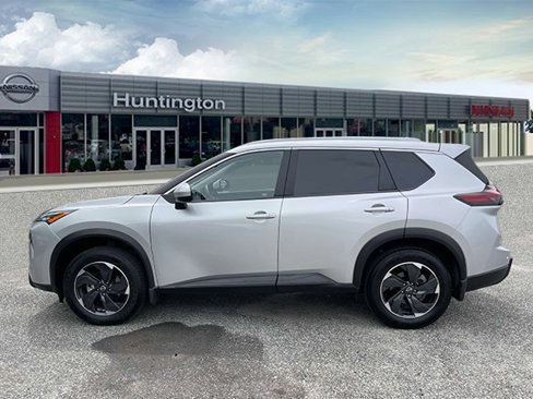 Certified 2024 Nissan Rogue SV w/ SV Premium Package image 9