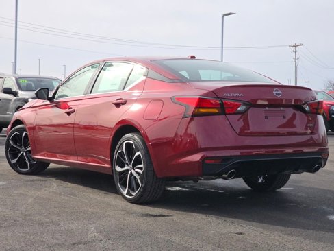 New 2025 Nissan Altima 2.5 SR image 16