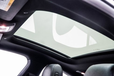 Used 2025 Mercedes-Benz CLA 250 w/ Exclusive Package image 43
