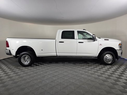New 2026 RAM 3500 Tradesman image 2