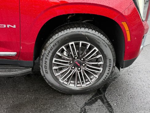 New 2025 GMC Yukon XL Elevation image 12