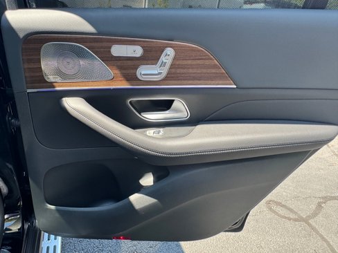 New 2026 Mercedes-Benz GLS 450 4MATIC image 22