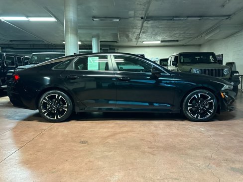 Used 2022 Kia K5 GT-Line image 6