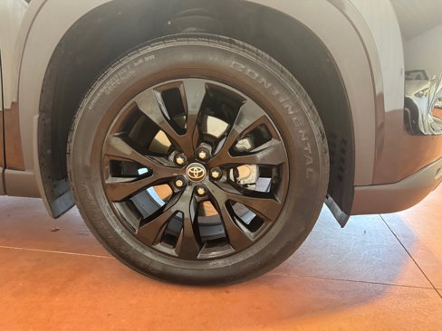 Used 2024 Toyota Grand Highlander XLE image 14