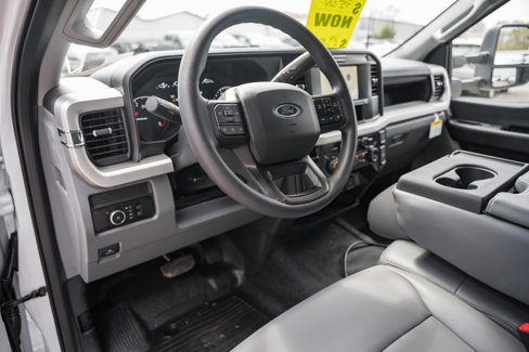 New 2025 Ford F550 4x4 Regular Cab Super Duty image 22