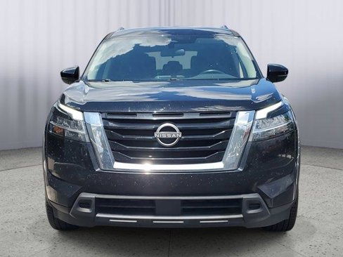 Used 2022 Nissan Pathfinder SV w/ Cargo Package image 5